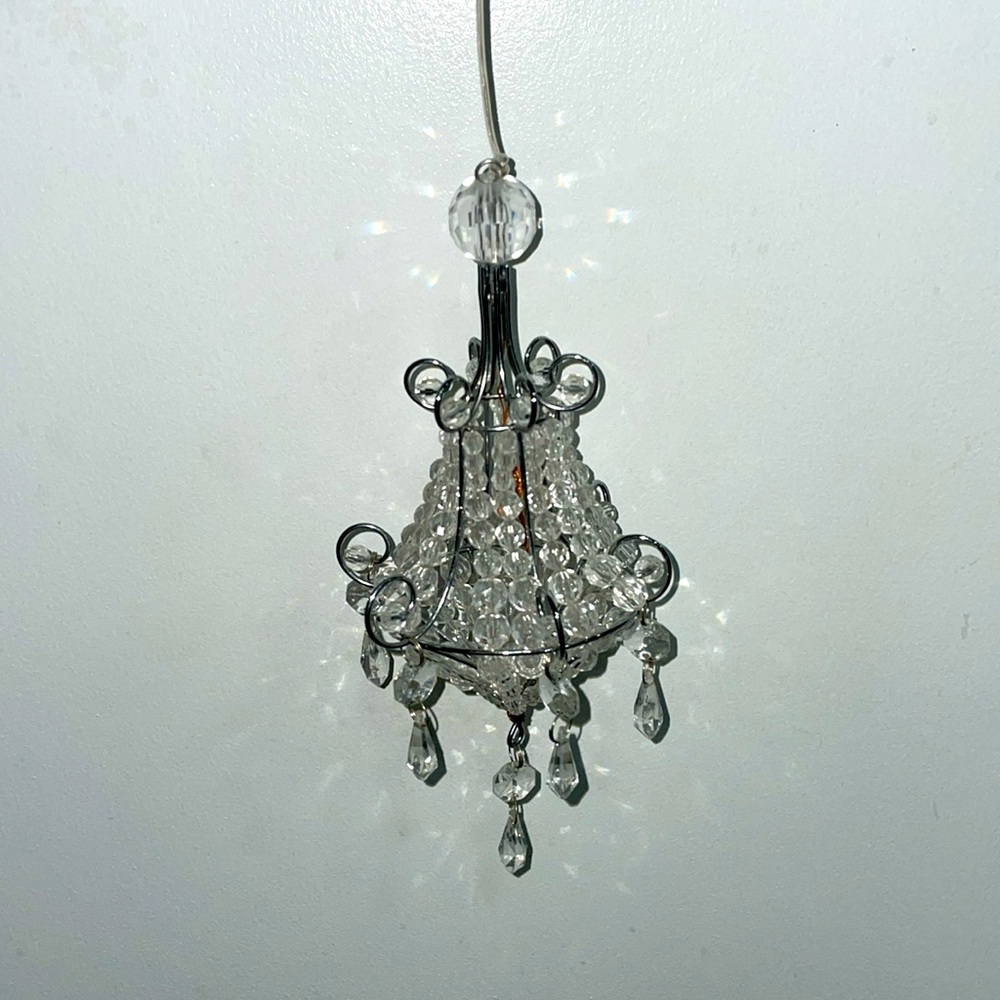 MINI Chandelier - Picture 3 of 10